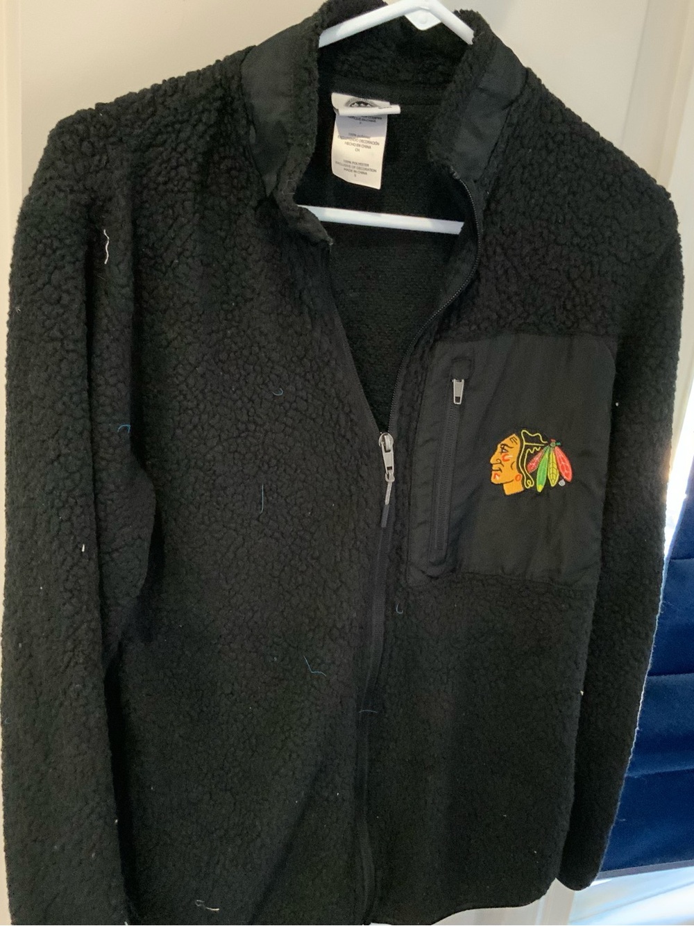 Chicago NHL Black Sherpa Fleece Jacket  Patch size small sku 3361
